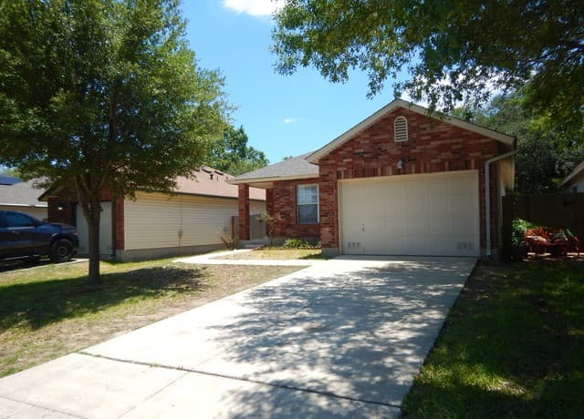 rental at 9854 Alexa Place in San Antonio TX