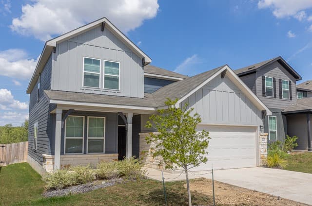 rental at 10421  Cypress Spgs in San Antonio, TX — photo 3