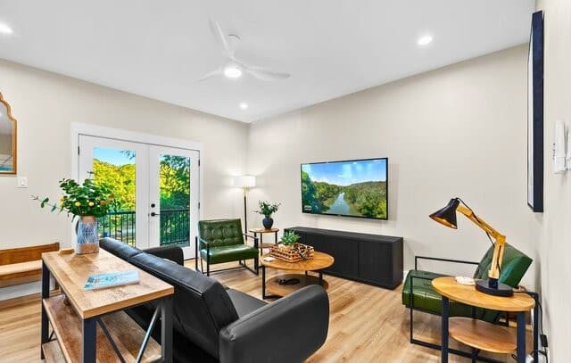 rental at 6790  River Rd Unit # 1 in New Braunfels, TX — photo 4