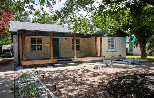 rental at 245  Calumet Pl in San Antonio, TX — photo 3