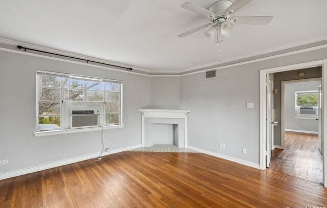 rental at 515 E Olmos Dr Unit 4 in Olmos Park, TX — photo 5
