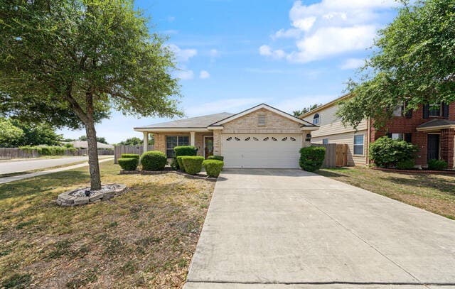 rental at 10402  Appaloosa Bay in San Antonio, TX — photo 2