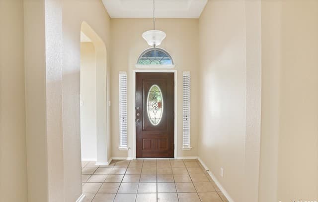 rental at 157  Crimson Tree in Cibolo, TX — photo 1