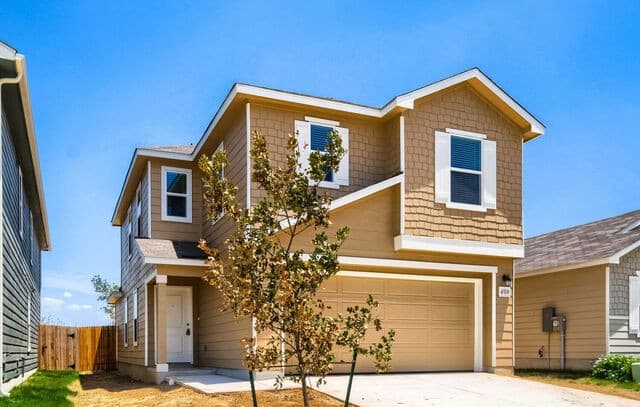 rental at 4519  Gato Calico Dr in San Antonio, TX — photo 3