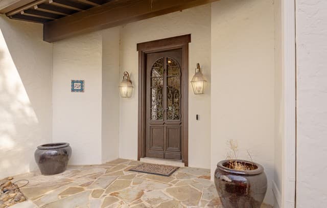 rental at 72  Eton Green Cir in San Antonio, TX — photo 5