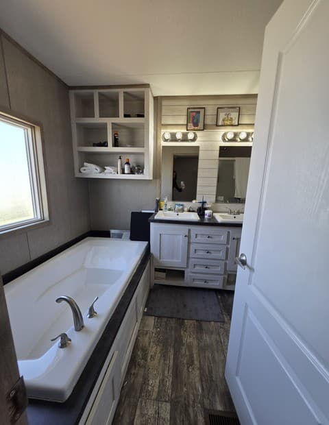 rental at 7151  Woodlake Pkwy Unit 374 in San Antonio, TX — photo 3