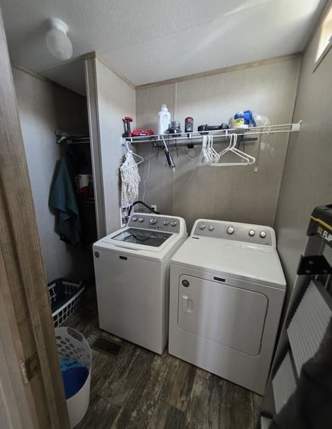rental at 7151  Woodlake Pkwy Unit 374 in San Antonio, TX — photo 4