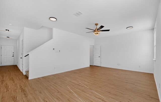 rental at 5306  Lisa Pt in St Hedwig, TX — photo 4