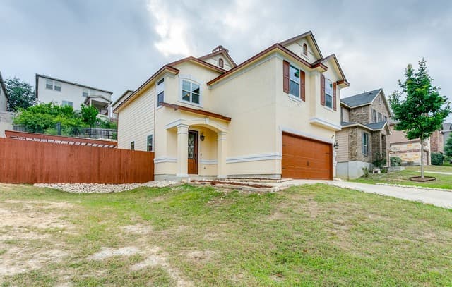 rental at 13402  Loma Sierra in San Antonio, TX — photo 1