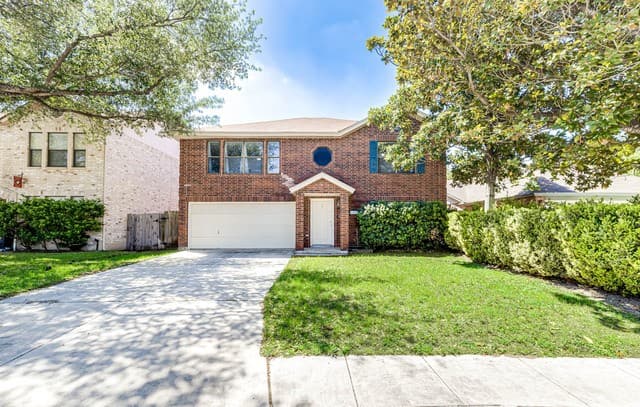 rental at 6322  Regency Mnr in San Antonio, TX — photo 1