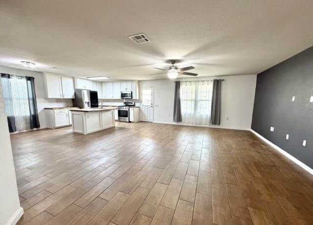rental at 723  Pelican Lndg in San Antonio, TX — photo 4