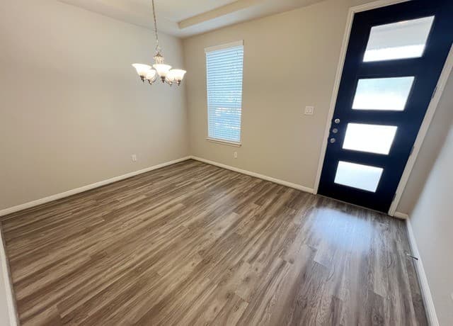 rental at 12942  Renley Crest in San Antonio, TX — photo 2