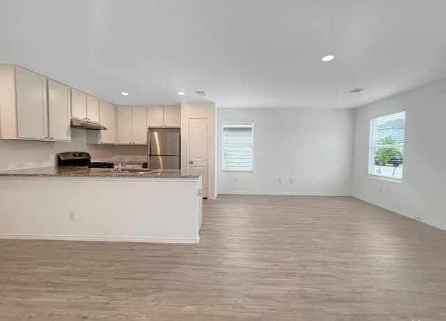 rental at 13846  Llama Pl in San Antonio, TX — photo 3