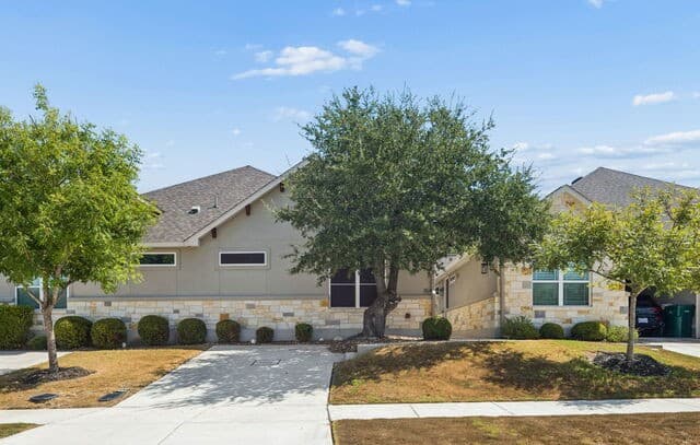 rental at 154  Magnolia Cir in Boerne, TX — photo 2