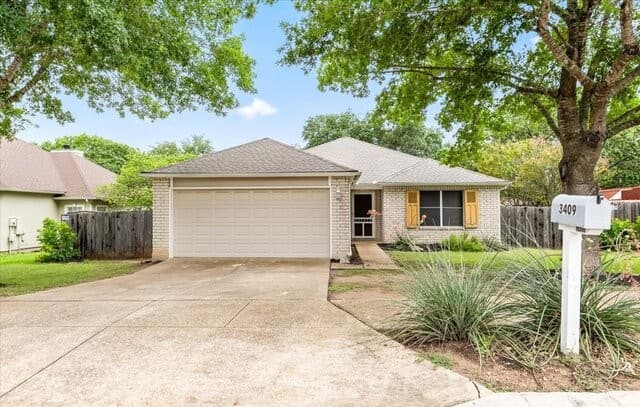 rental at 3409  Columbia Dr in Cibolo, TX — photo 1
