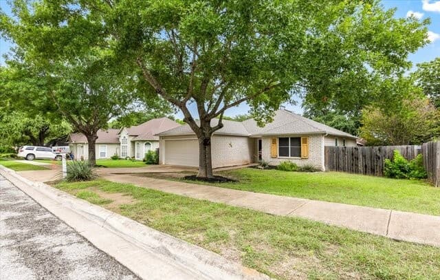 rental at 3409  Columbia Dr in Cibolo, TX — photo 3