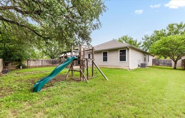 rental at 3409  Columbia Dr in Cibolo, TX — photo 5