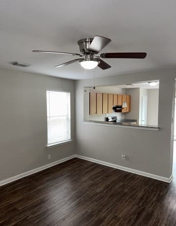 rental at 3962  Tarrant in New Braunfels, TX — photo 3
