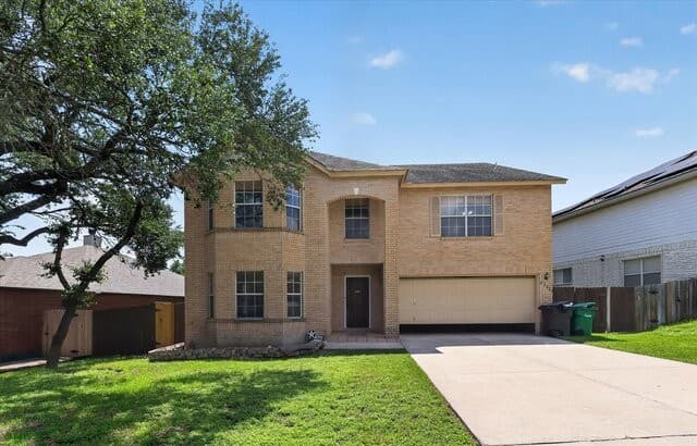 rental at 22023  Legend Point in San Antonio, TX — photo 2