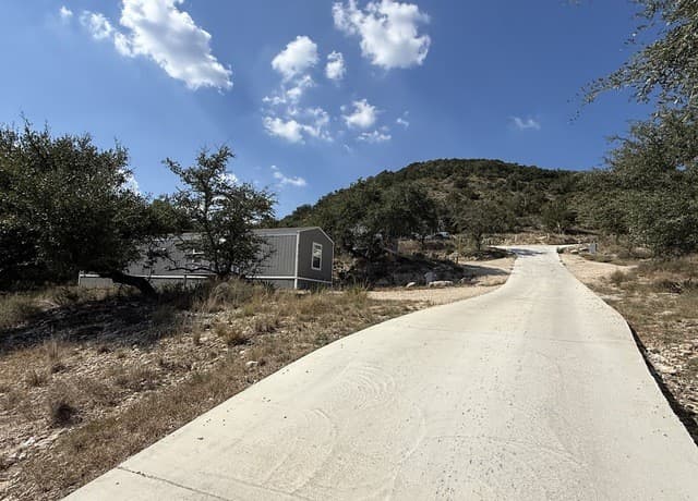 rental at 377  Buck Unit 5 in Canyon Lake, TX — photo 3