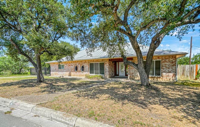 rental at 6005  Covers Cv in Schertz, TX — photo 1