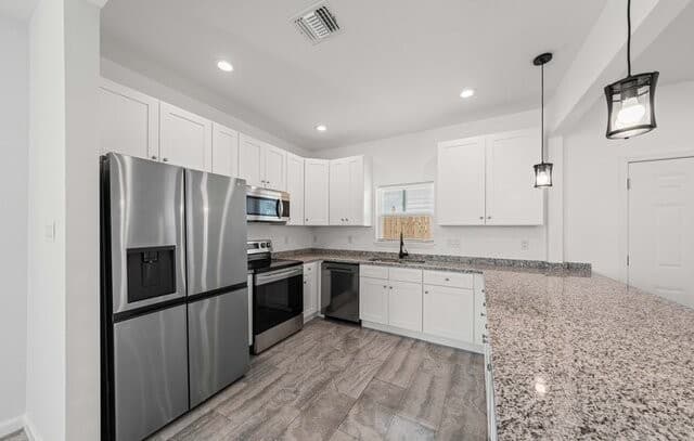 rental at 323  Gabriel Unit 101 in San Antonio, TX — photo 3