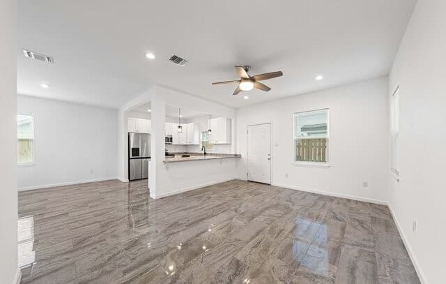 rental at 323  Gabriel Unit 101 in San Antonio, TX — photo 4