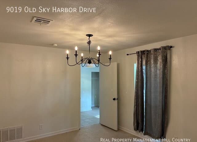 rental at 9019  Old Sky Hbr in San Antonio, TX — photo 5