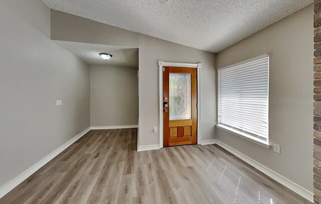 rental at 16635  Saltgrass Street in San Antonio, TX — photo 2