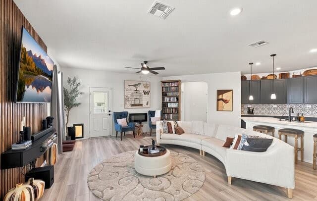 rental at 11706  Midnight Rain in San Antonio, TX — photo 3