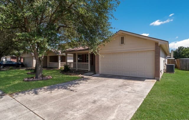 rental at 8410  Sea Rim in Converse, TX — photo 1