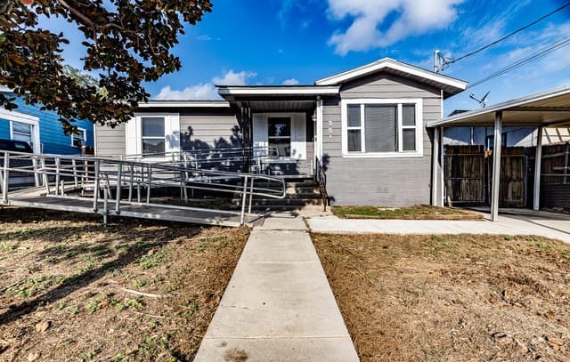 rental at 351  Allsup in San Antonio, TX — photo 1