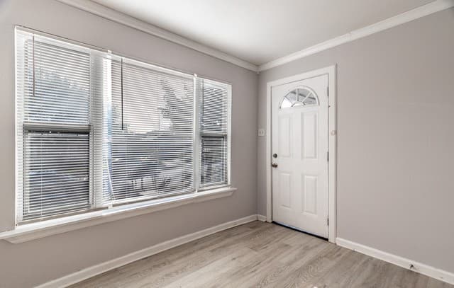 rental at 351  Allsup in San Antonio, TX — photo 5