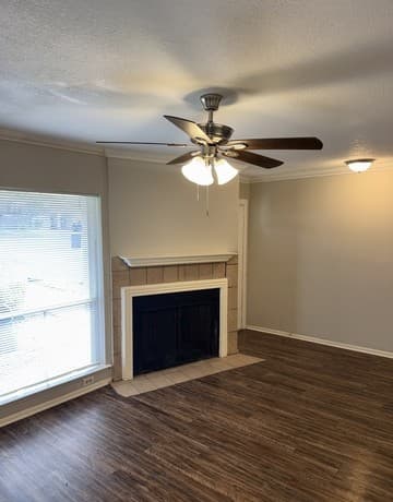 rental at 5635  Fountainwood in San Antonio, TX — photo 3
