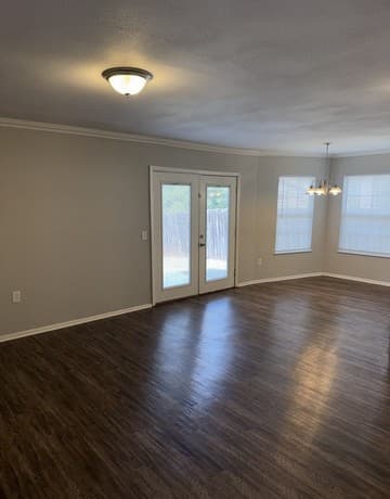 rental at 5635  Fountainwood in San Antonio, TX — photo 4