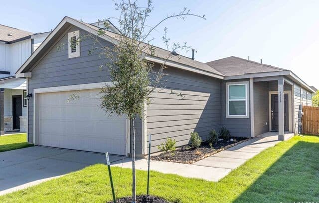 rental at 5318  Tourmaline Loop in San Antonio, TX — photo 2