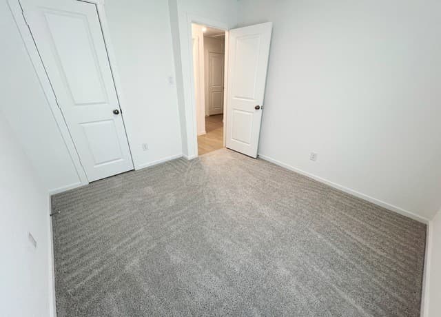 rental at 7610  Bohemian Grove in San Antonio, TX — photo 4