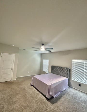 rental at 19906  Lonesome Dove in Lytle, TX — photo 3