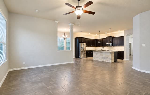rental at 2143  Silent Fox in San Antonio, TX — photo 4