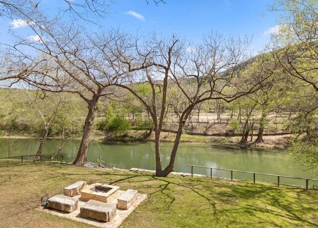 rental at 1806  Ponderosa Dr in New Braunfels, TX — photo 4