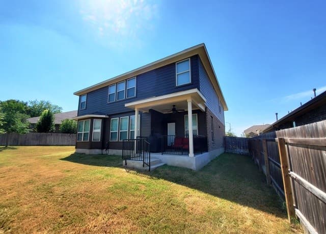 rental at 2800  Bethany Dr in Schertz, TX — photo 5