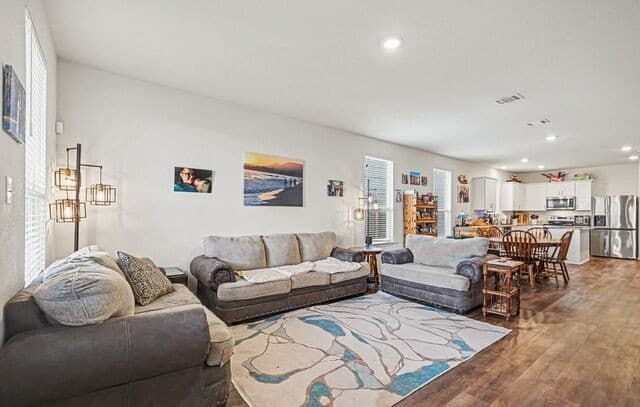 rental at 13819  Anchor Way in San Antonio, TX — photo 5