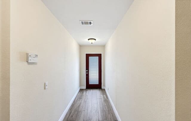 rental at 15614  Robin Feather in San Antonio, TX — photo 4