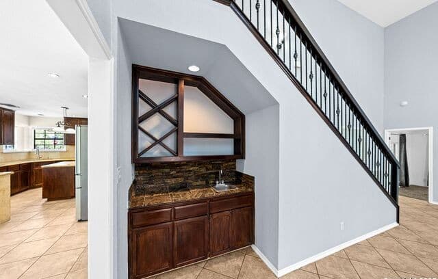 rental at 17902  Crystal Knl in San Antonio, TX — photo 3