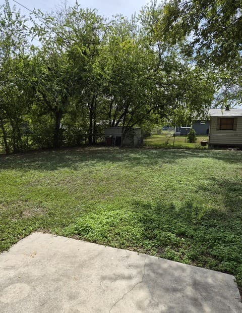 rental at 4830  Borchers Dr in San Antonio, TX — photo 4