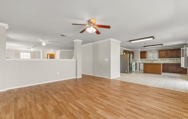 rental at 7903  Copper Brk in Converse, TX — photo 5