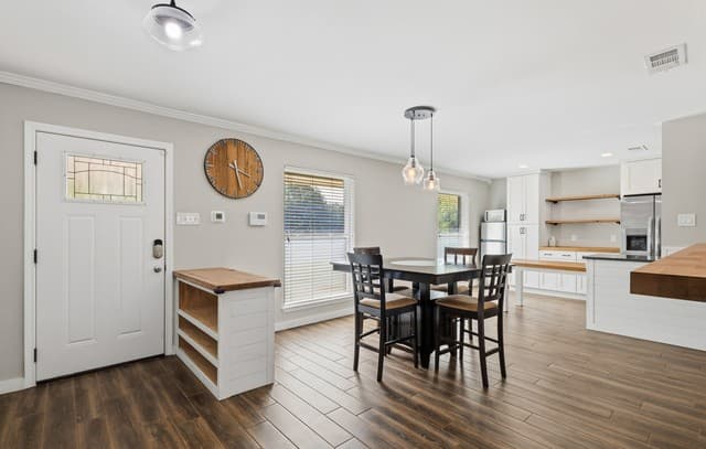 rental at 4203  Smoke Rdg in San Antonio, TX — photo 5