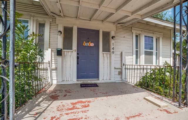 rental at 149  Hickman in San Antonio, TX — photo 4