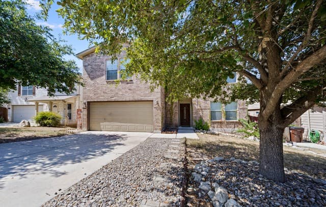 rental at 10615  Bearwolf Bay in San Antonio, TX — photo 3