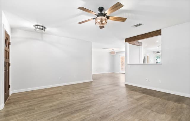 rental at 1935  Tiara Dr in New Braunfels, TX — photo 5